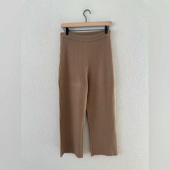 St. John Camel Tan Wool Ribbed Tan Knit Casual Pants Size Large - Picture 1 of 5
